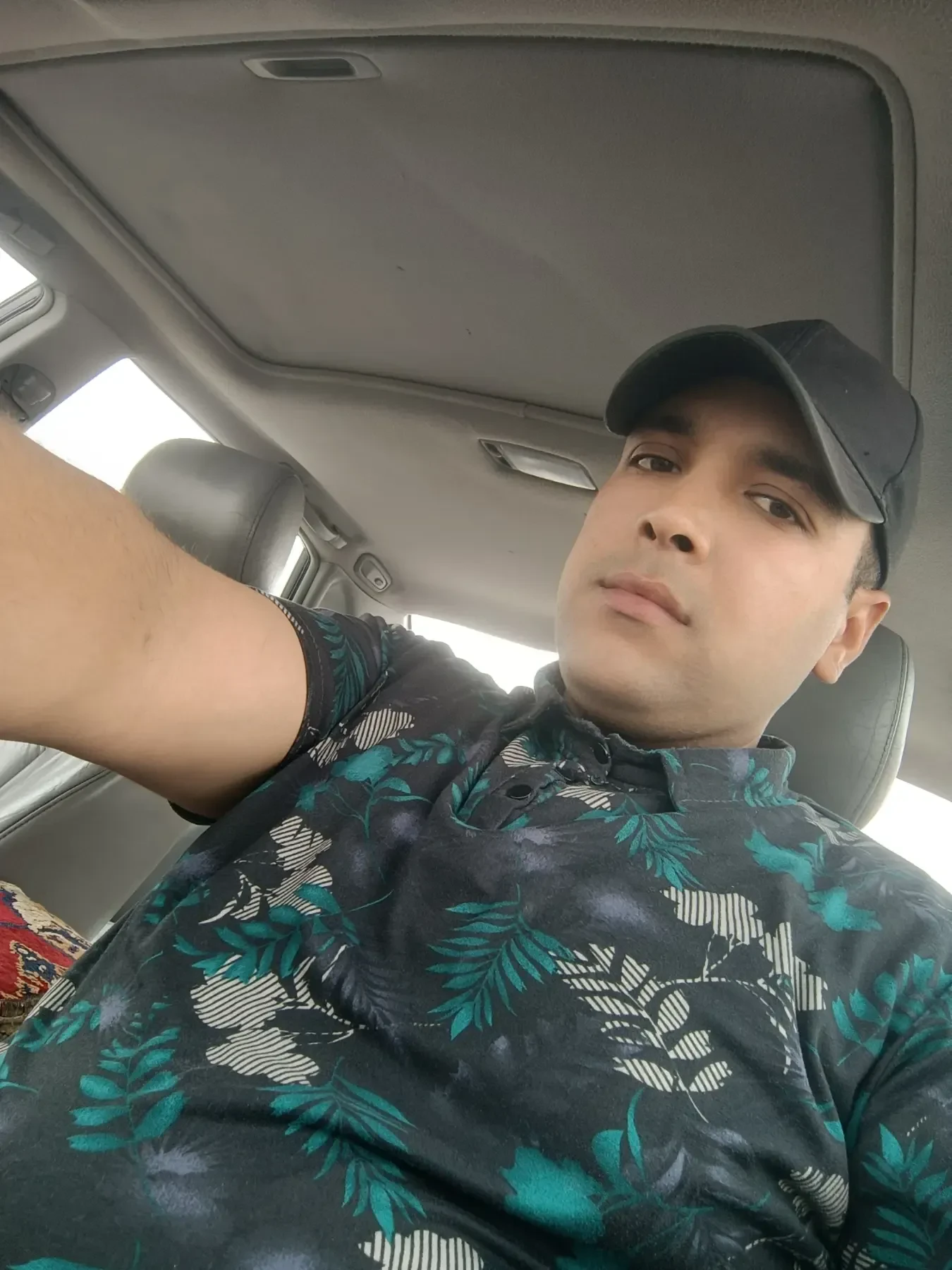 👦 Анвар, 37