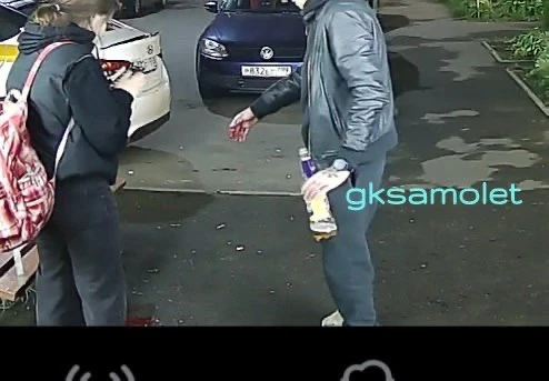 🙅‍♂️Что происходило на Озерной , все в крови, рядом лужа . Вены перерезал?