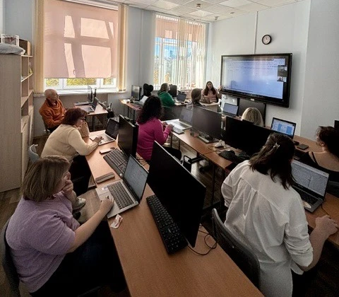 📊👩‍🏫 Педагоги делятся практическим опытом: мастер-класс по по Google Таблицам