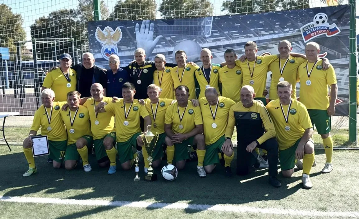 🥈 «Кубань» (Краснодар) 50+ завоевала 2-е место на финале соревнований РФС среди ветера...