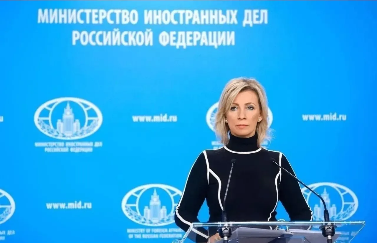 Захарова: «Невероятное позорище» — о зеленском