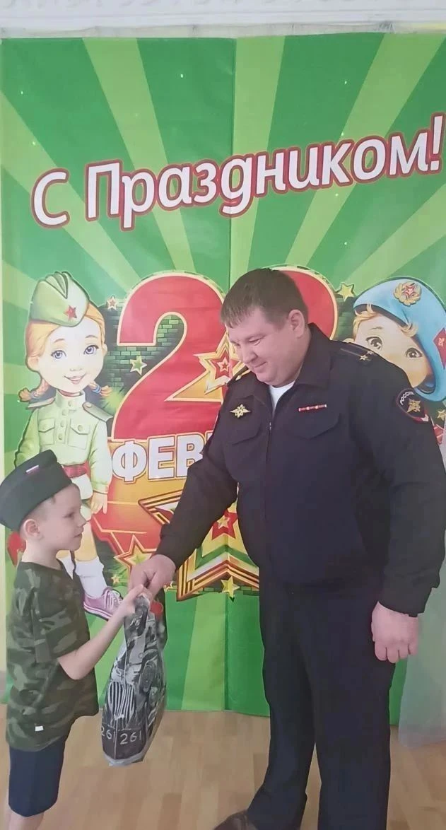 Мой папа — настоящий супергерой! 🦸‍♂️