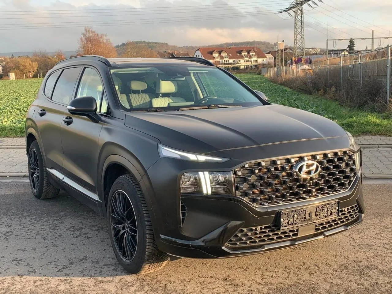 🚗 Hyundai SANTA FE Hybrid