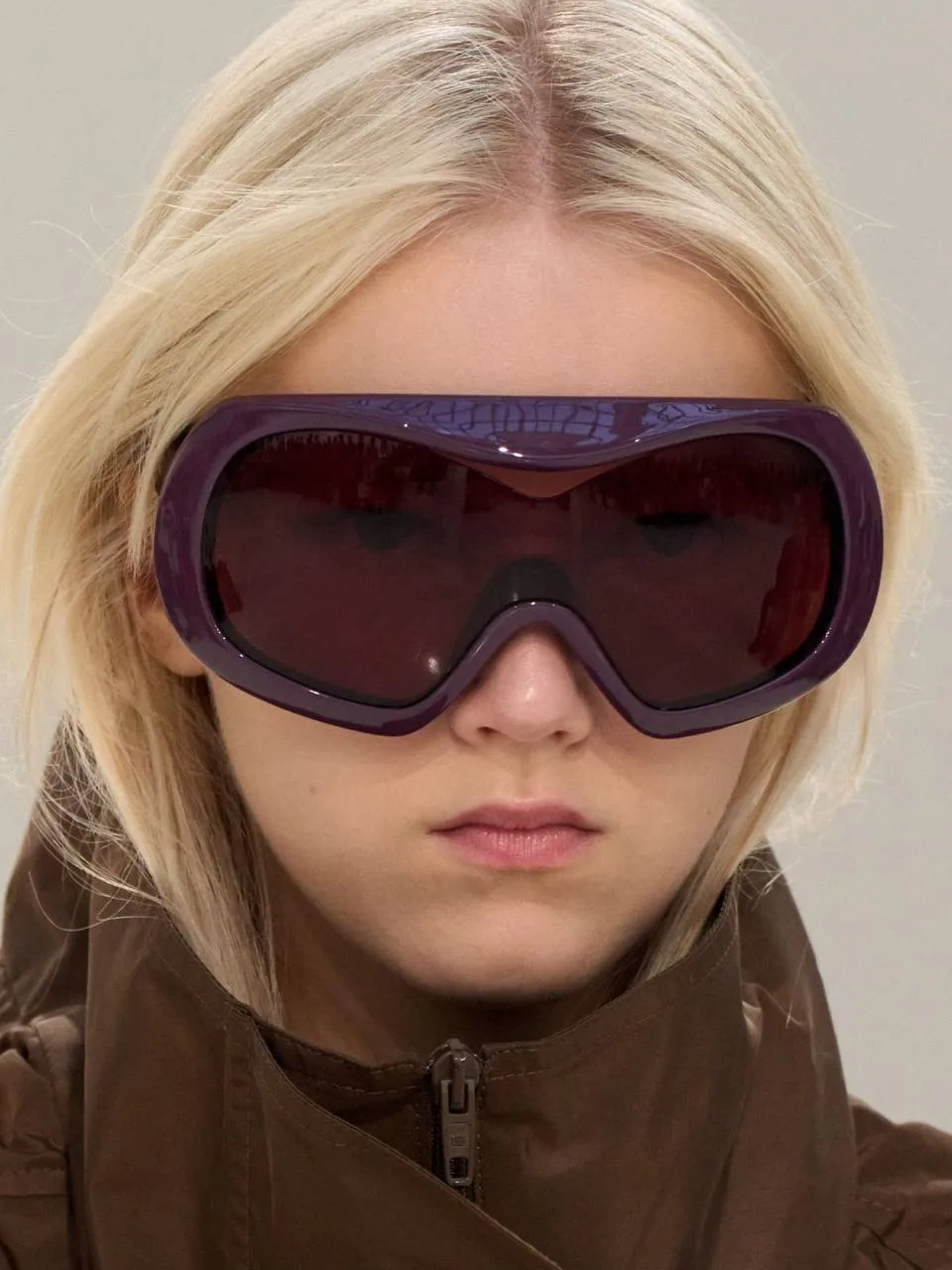 У Balenciaga классные очки в этом сезоне