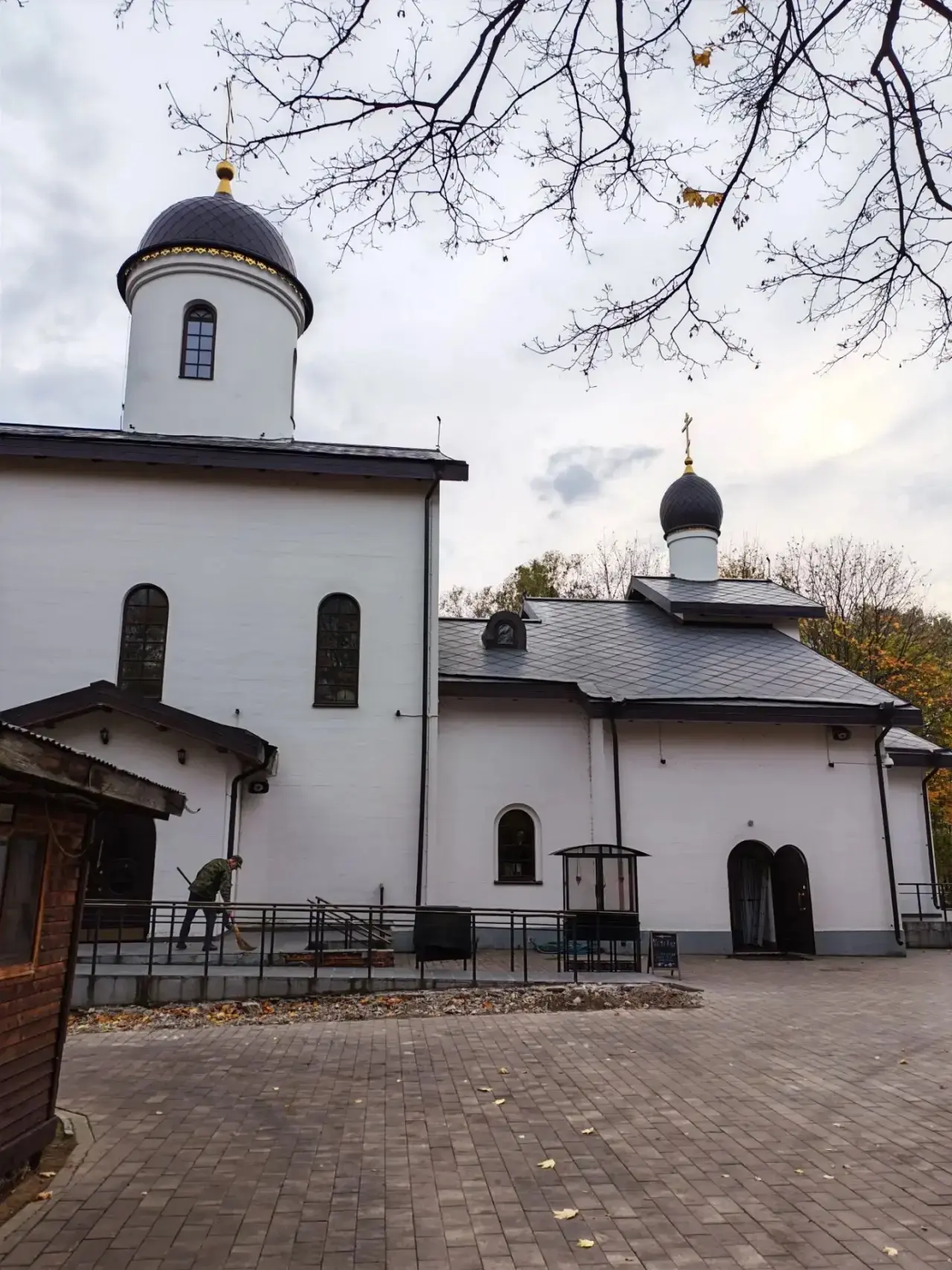 Экскурсия в храм 4 «К», 4 «Е» и 4 «В» классов