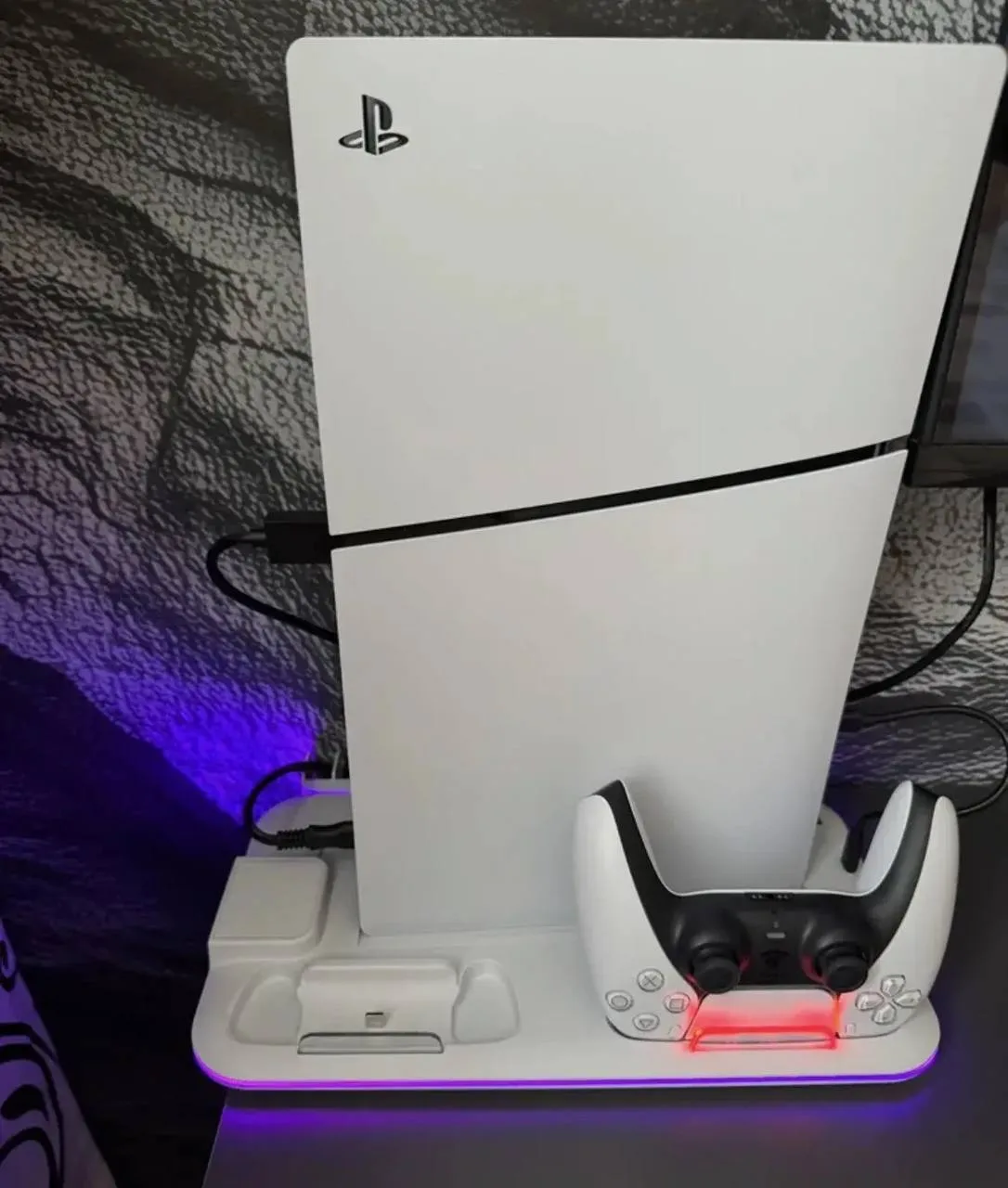 PLAYSTATION 5 DIGITAL SLIM 825 ГБ — ПРОДАЖА