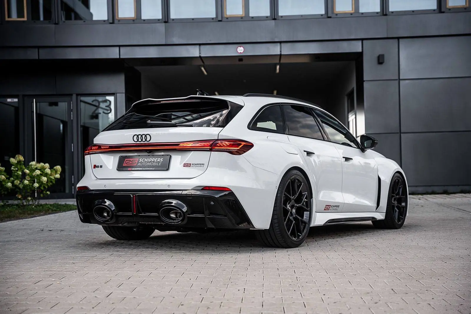 Audi RS5 Avant
