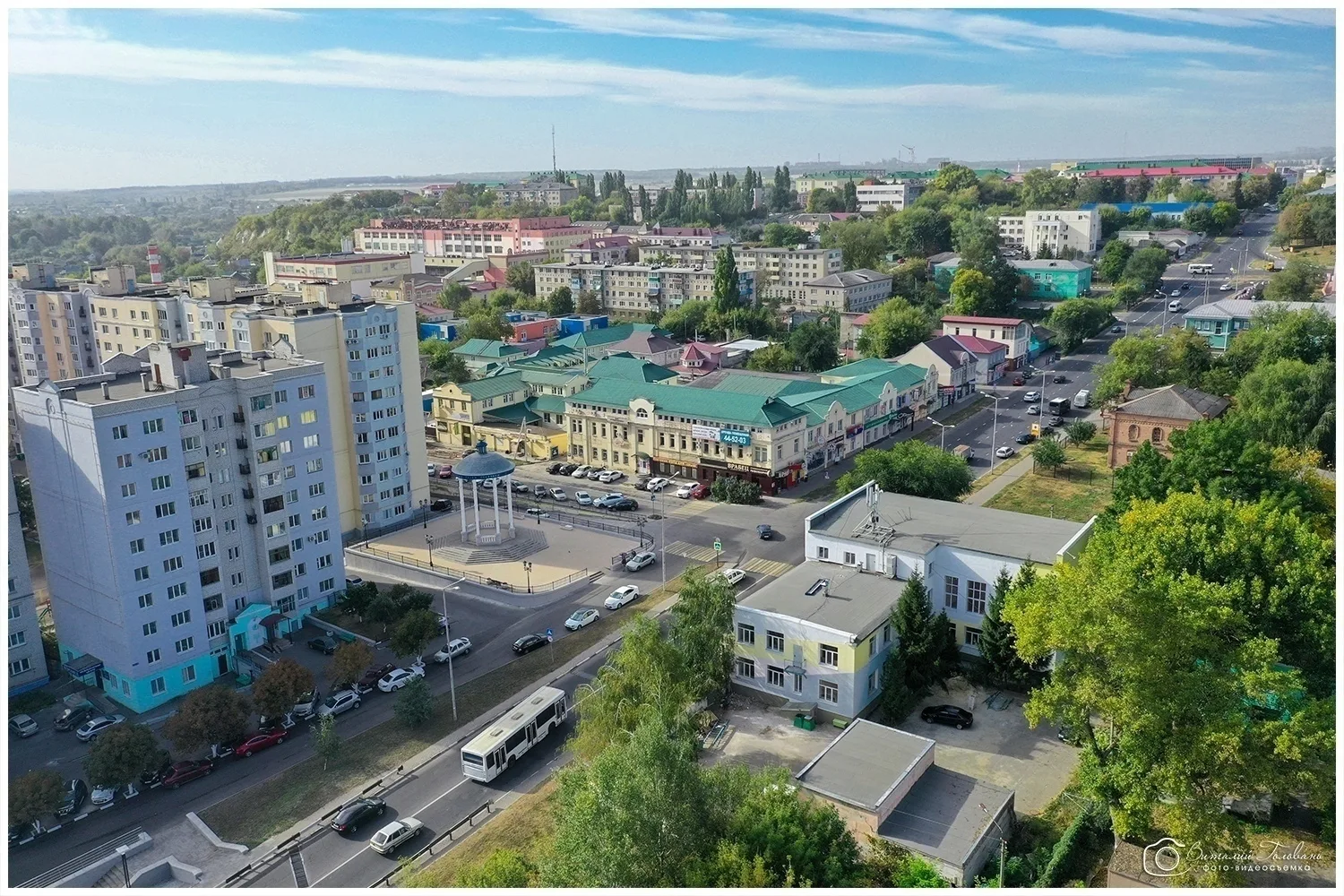 Если вдруг... в этот осенний день у вас на душе холодно... включите любимую музыку... с...