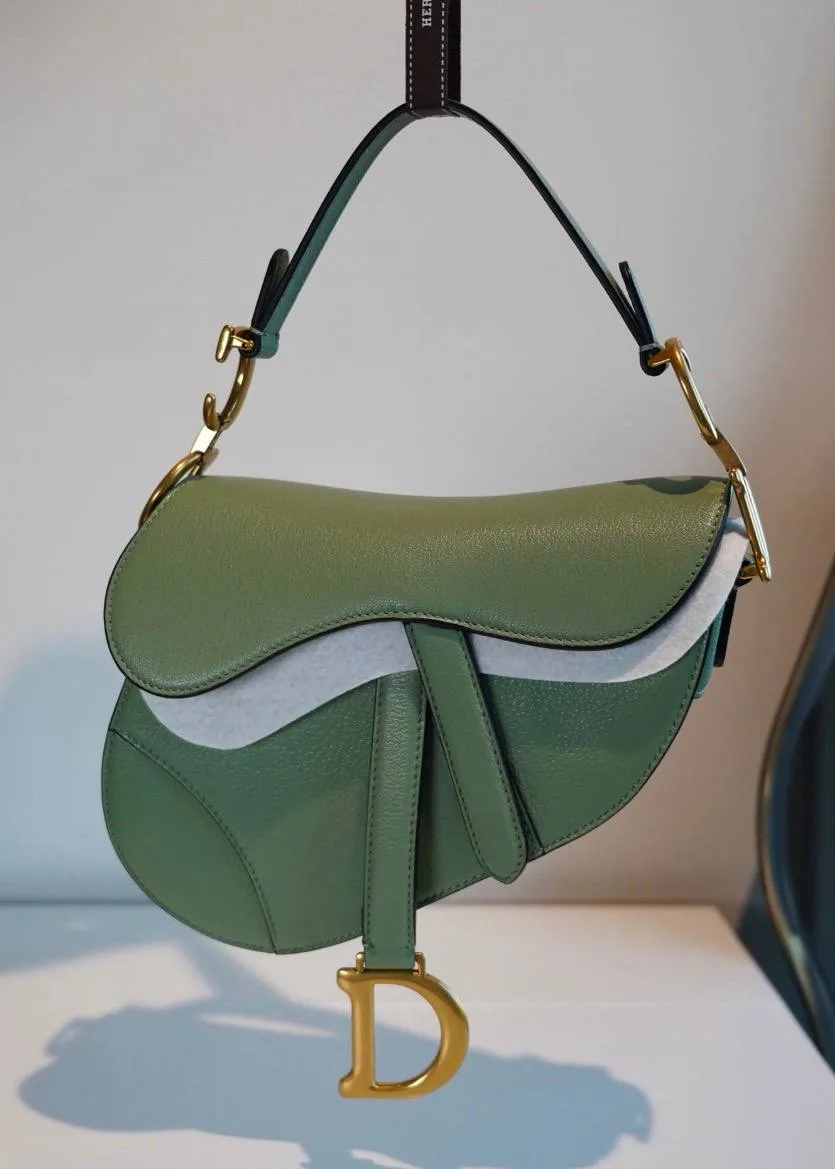 Cумочка Dior Saddle 💚