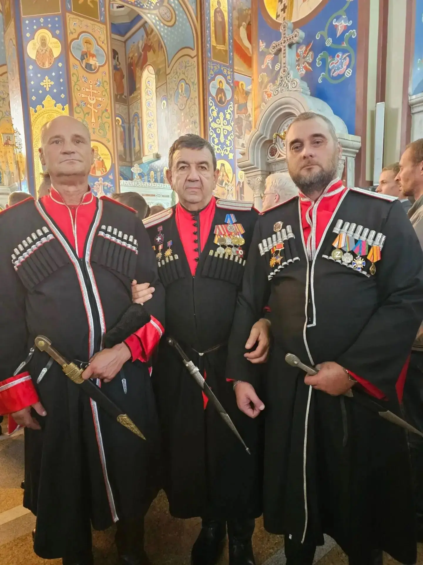 НАГРАДЫ ДОСТОЙНЫМ