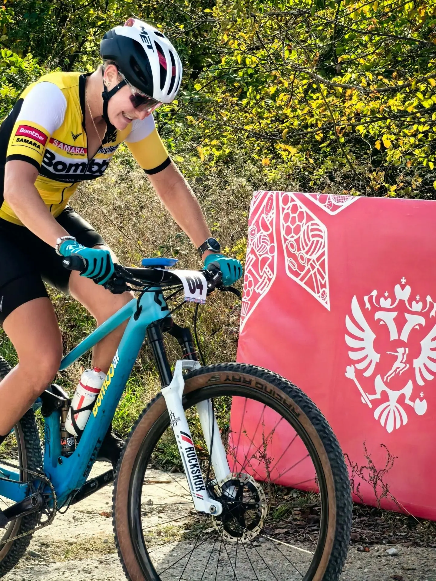 🏔️🚴‍♂️ Гонка кросс-кантри и четвертый этап Чемпионата и Первенства России по маунтинб...