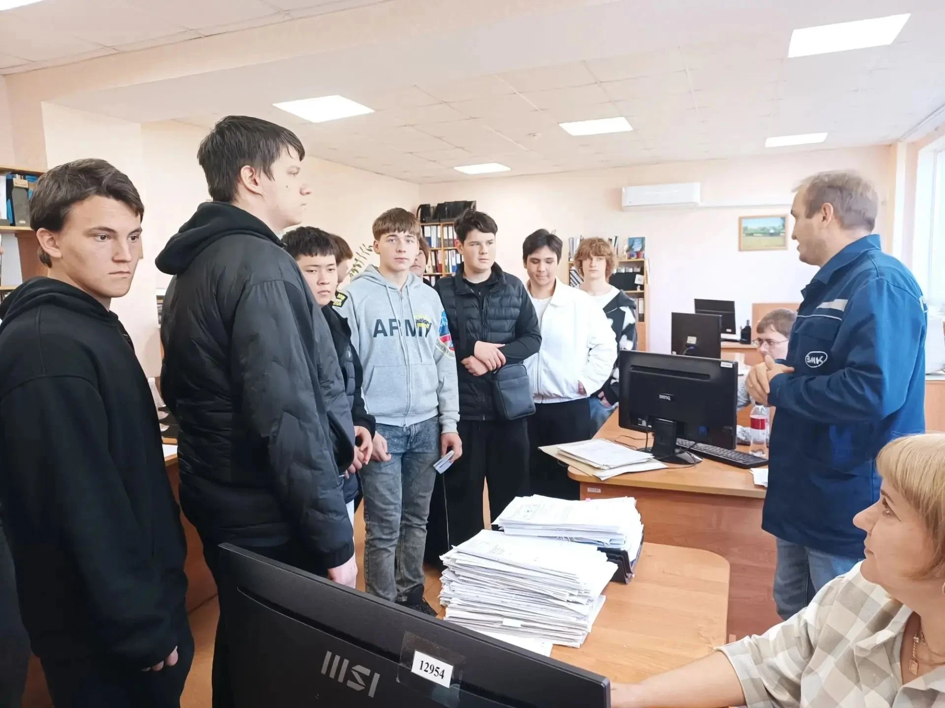 🧑‍🏭👨‍🏭 В рамках Единого дня открытых дверей в кластерах ФП «Профессионалитет» студе...