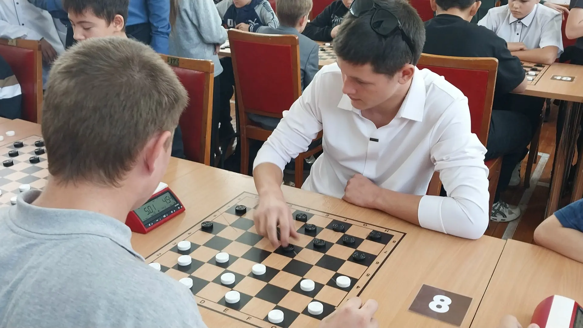 Шашечные баталии в Еткуле: наши ребята в числе призеров!