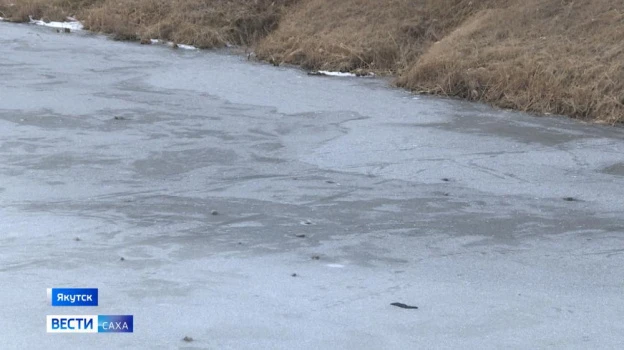 ГИМС ежедневно патрулирует лёд в Якутске
