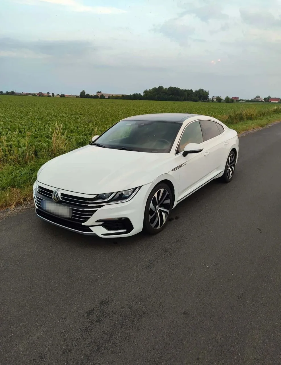 🚗 Volkswagen Arteon 2.0 TDI
