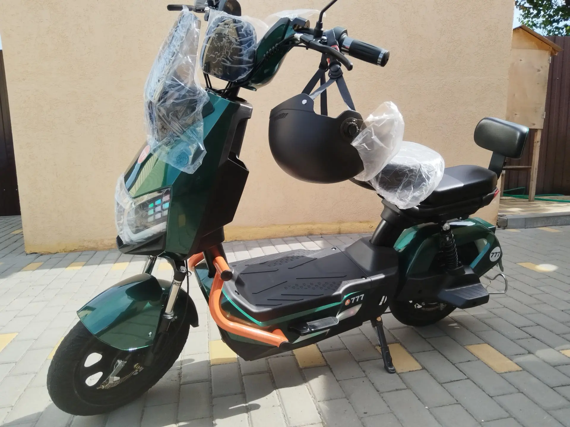 20 ампер акб , 800 ватт