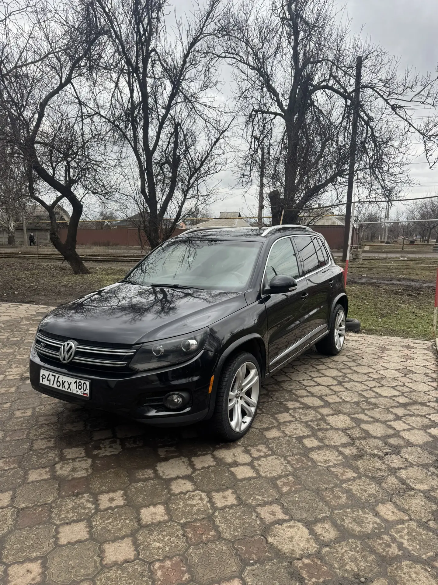 Продам Volkswagen Tiguan, 2.0 TSI 200л.с, 2015 года выпуска, коробка автомат Aisin, ( 4...