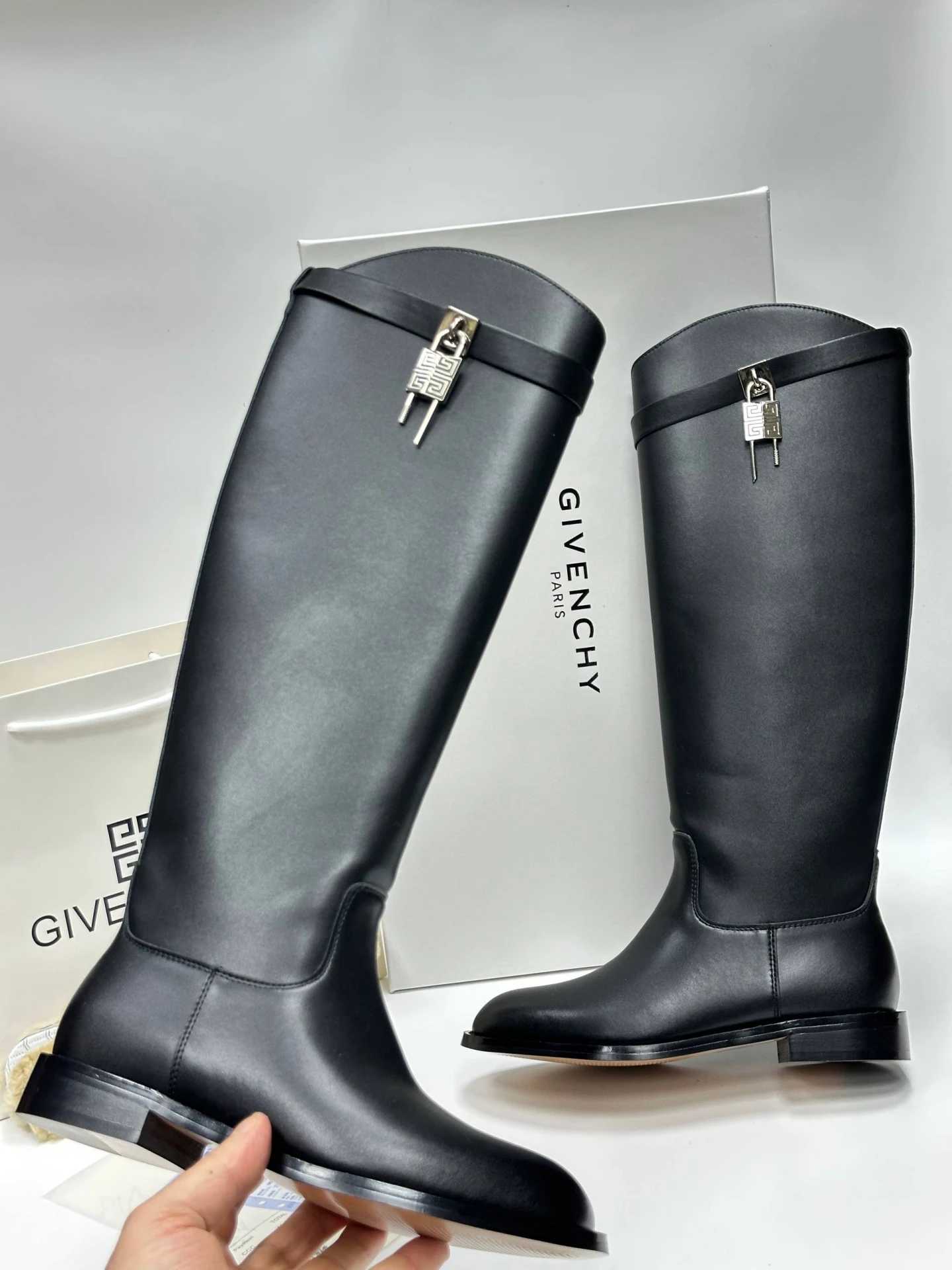САПОГИ -GIVENCHY