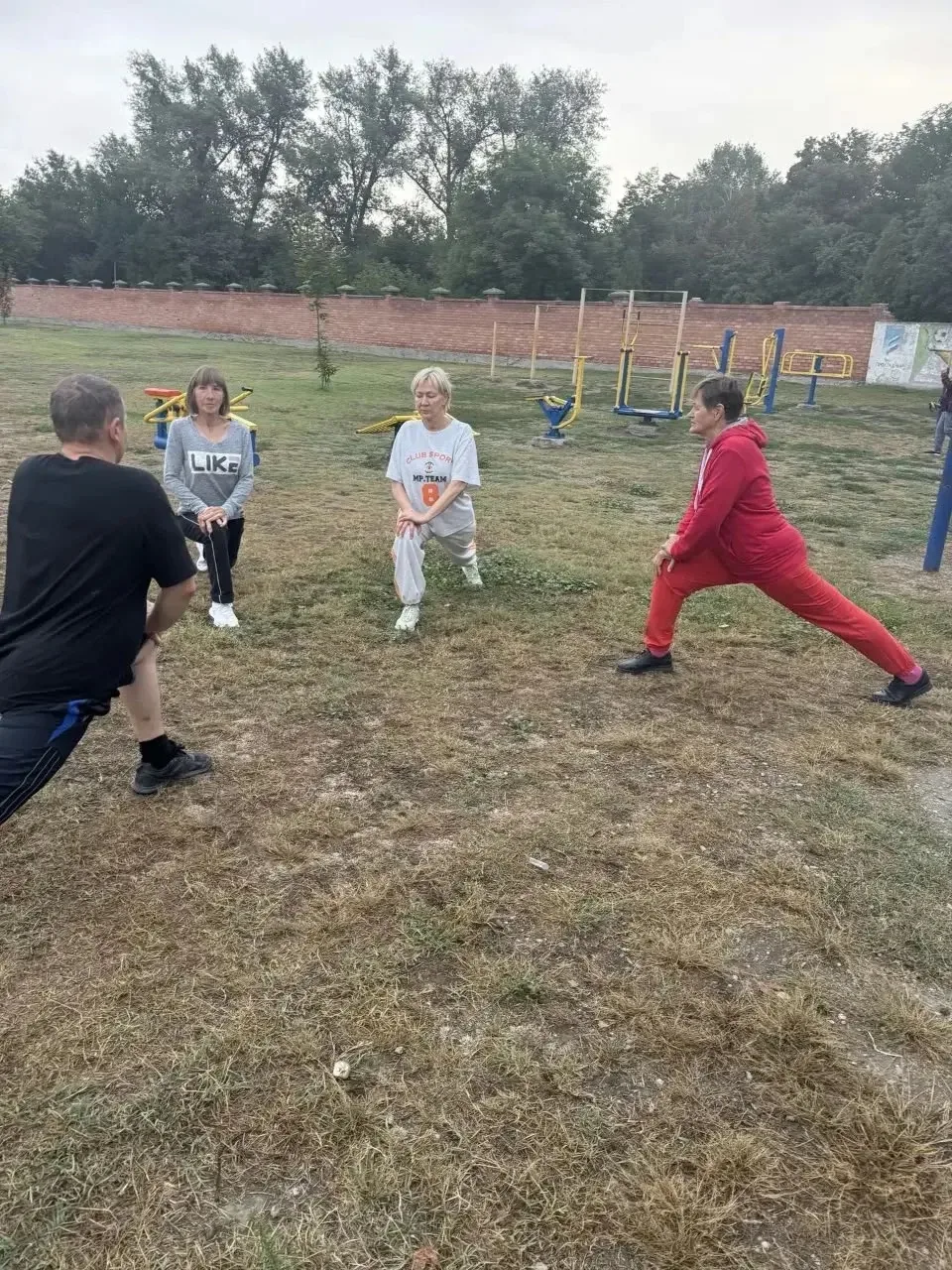 Постоянно, три раза в неделю, на Центральном стадионе г.о. Прохладный проходят занятия ...