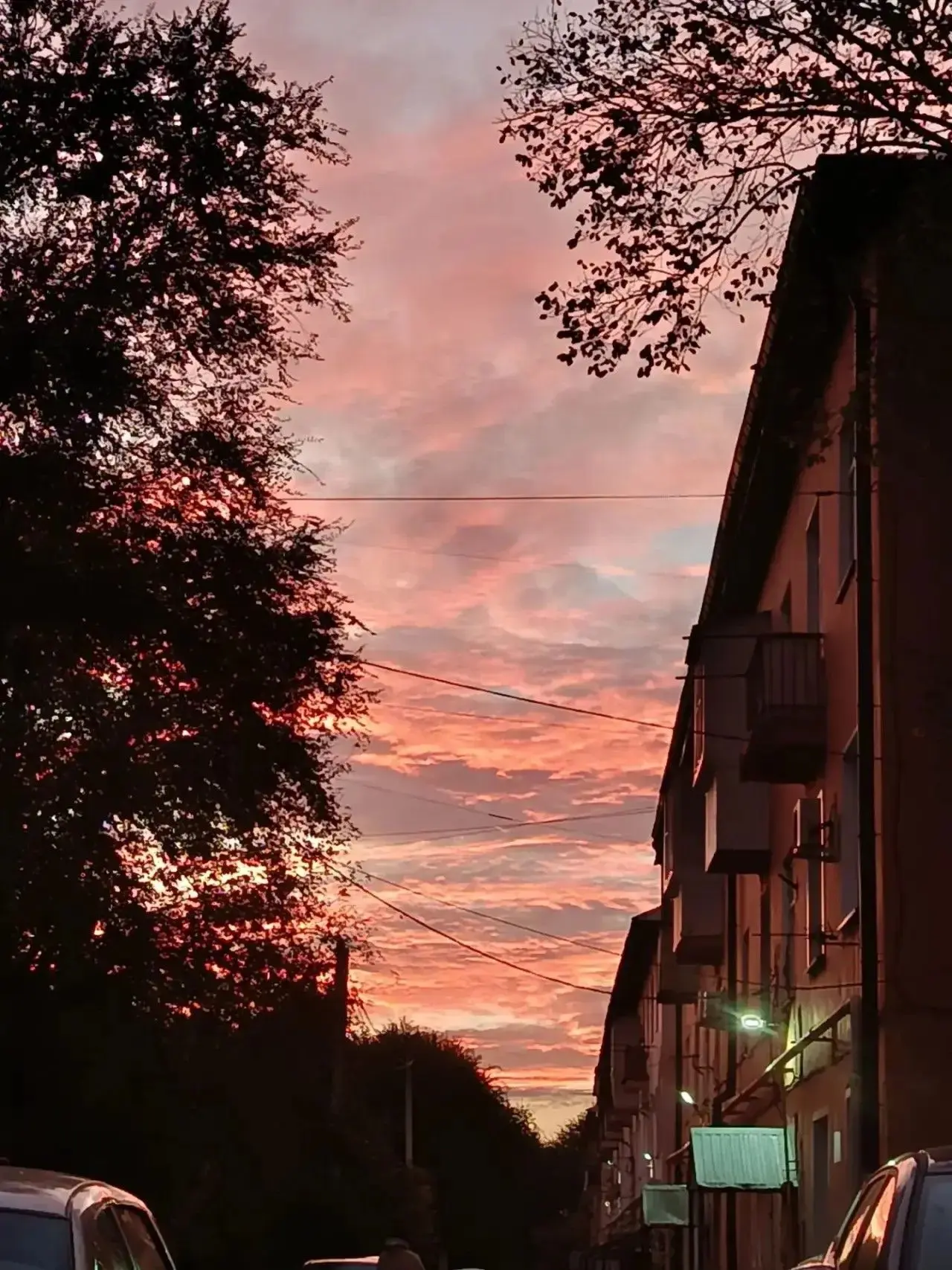 Еще фото пятничного заката в Оренбурге ❤️