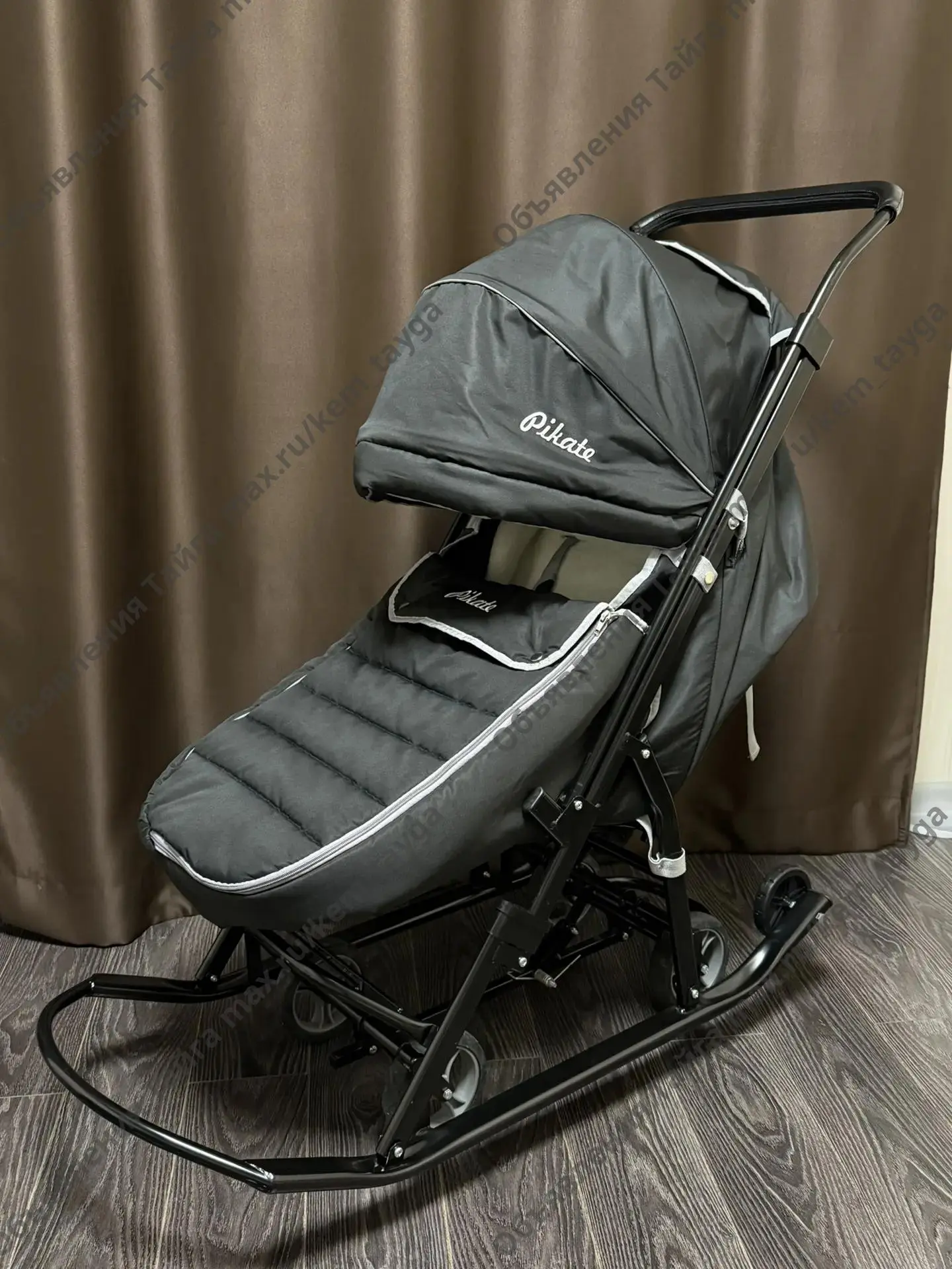 Продам санки-коляска Pikate Onyx. Полный комплект ( бампер, сумка , варежки , ветровик)...