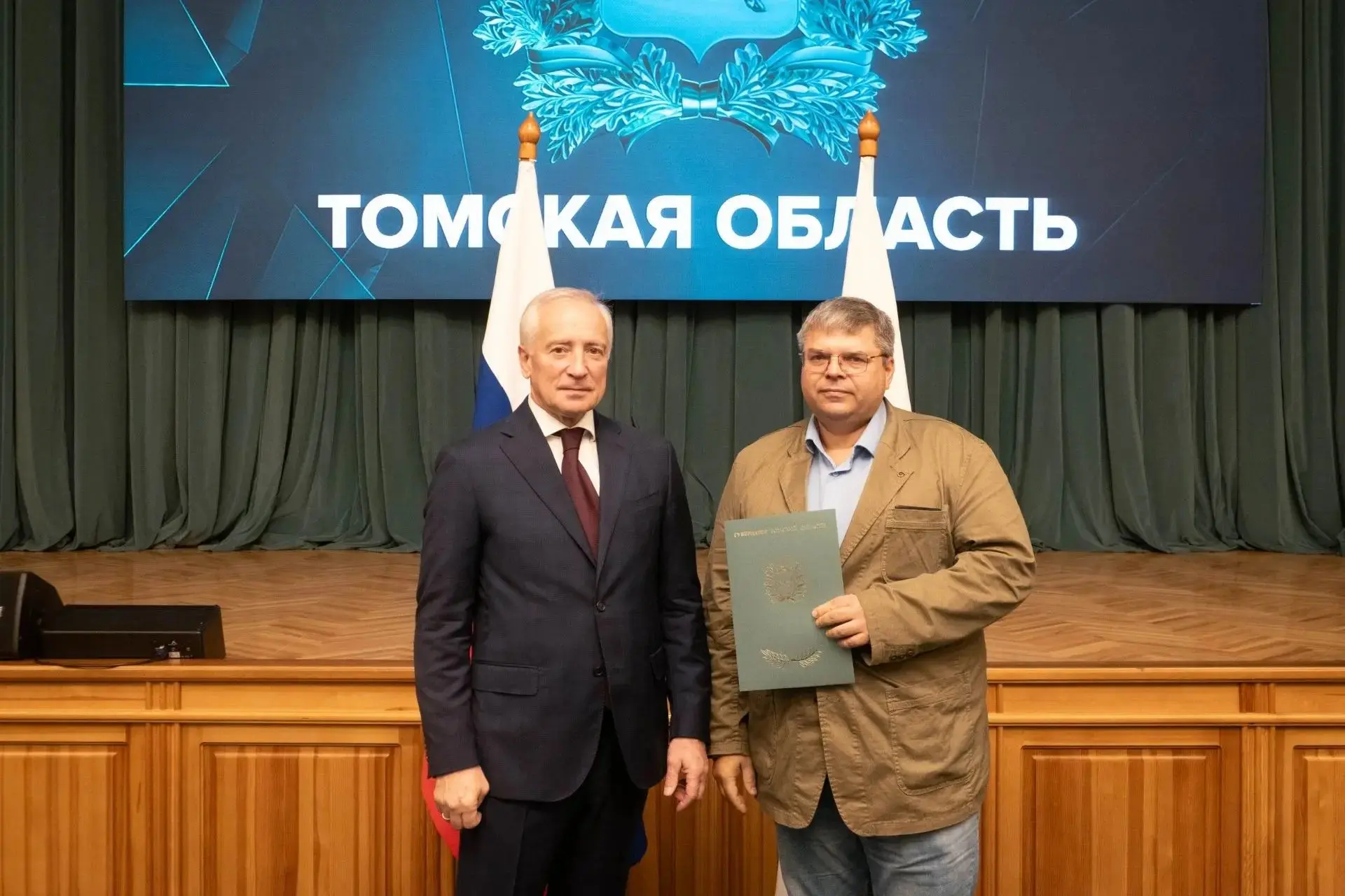 Руководство ФГБУЗ ЦГиЭ №81 ФМБА России отмечено Губернатором Томской области за активно...