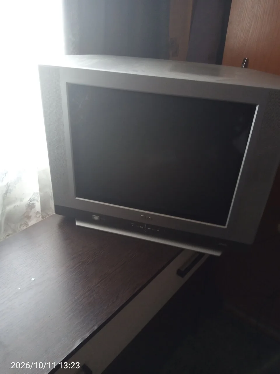 LG рабочий, пульт есть, 1200 р. +79122571856 Мах.