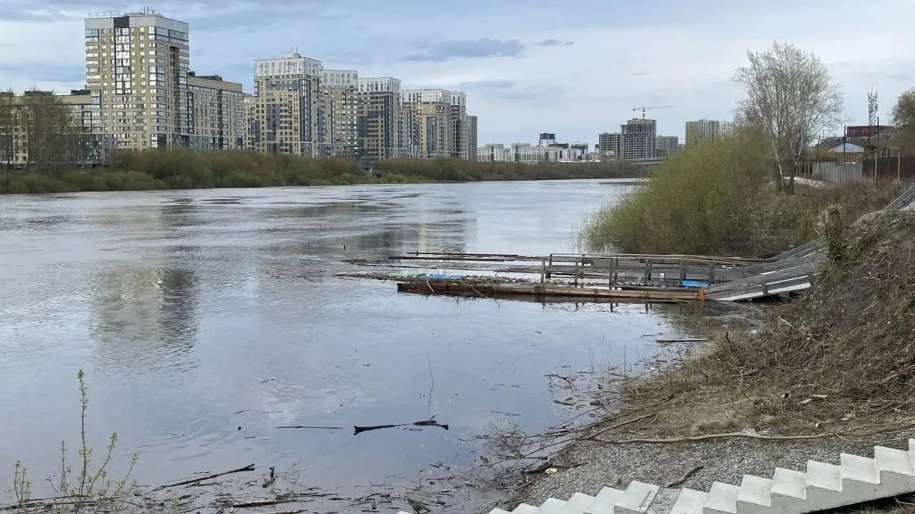 🌊 Аномальный рост Туры в Тюмени может обернуться проблемами с водой