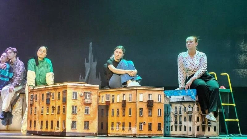 В Драмтеатре Комсомольска-на-Амуре состоялась премьера комедии «Лучший горох в городе» ...