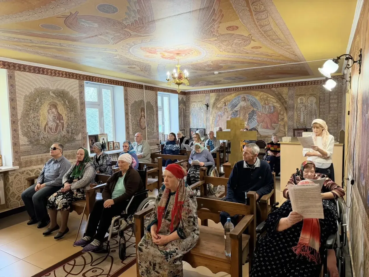 🙏Чтение акафиста преподобномученице Елизавете Феодоровне в уютных стенах домового храм...