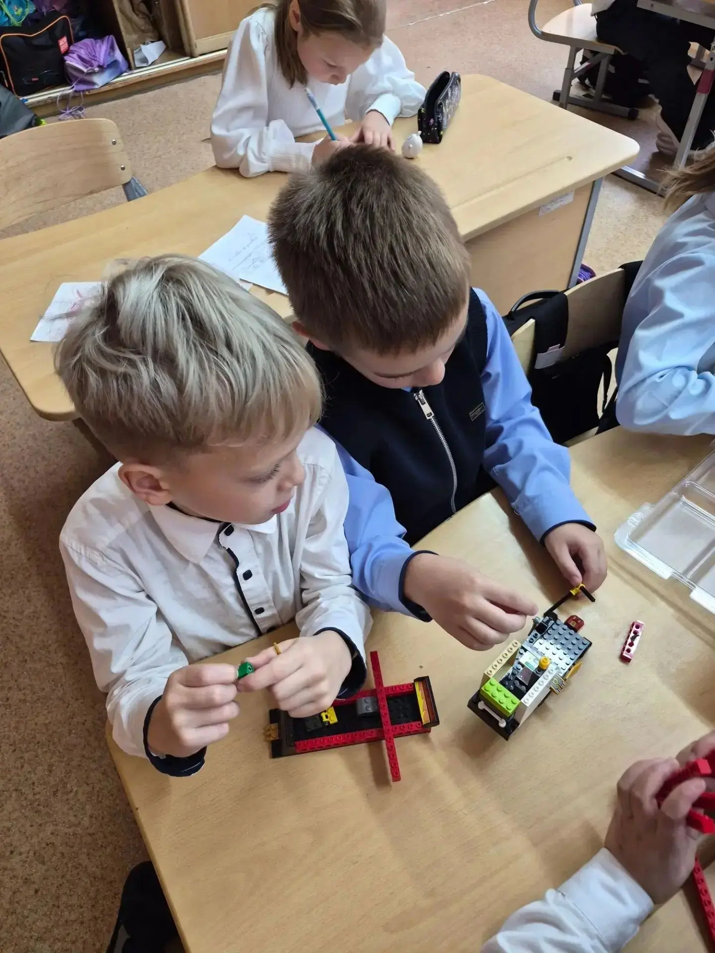 🧩Новости с продленки: учимся, играя!
