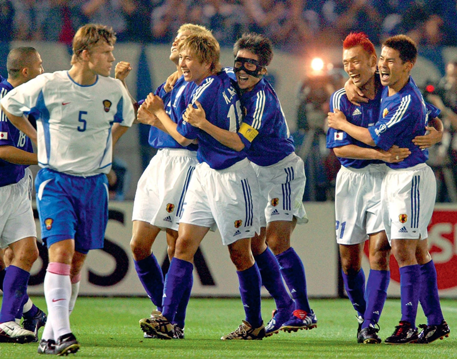 🇯🇵 9 июня 2002: Япония — Россия — 1:0. Гол Инамото и погромы на Манежке