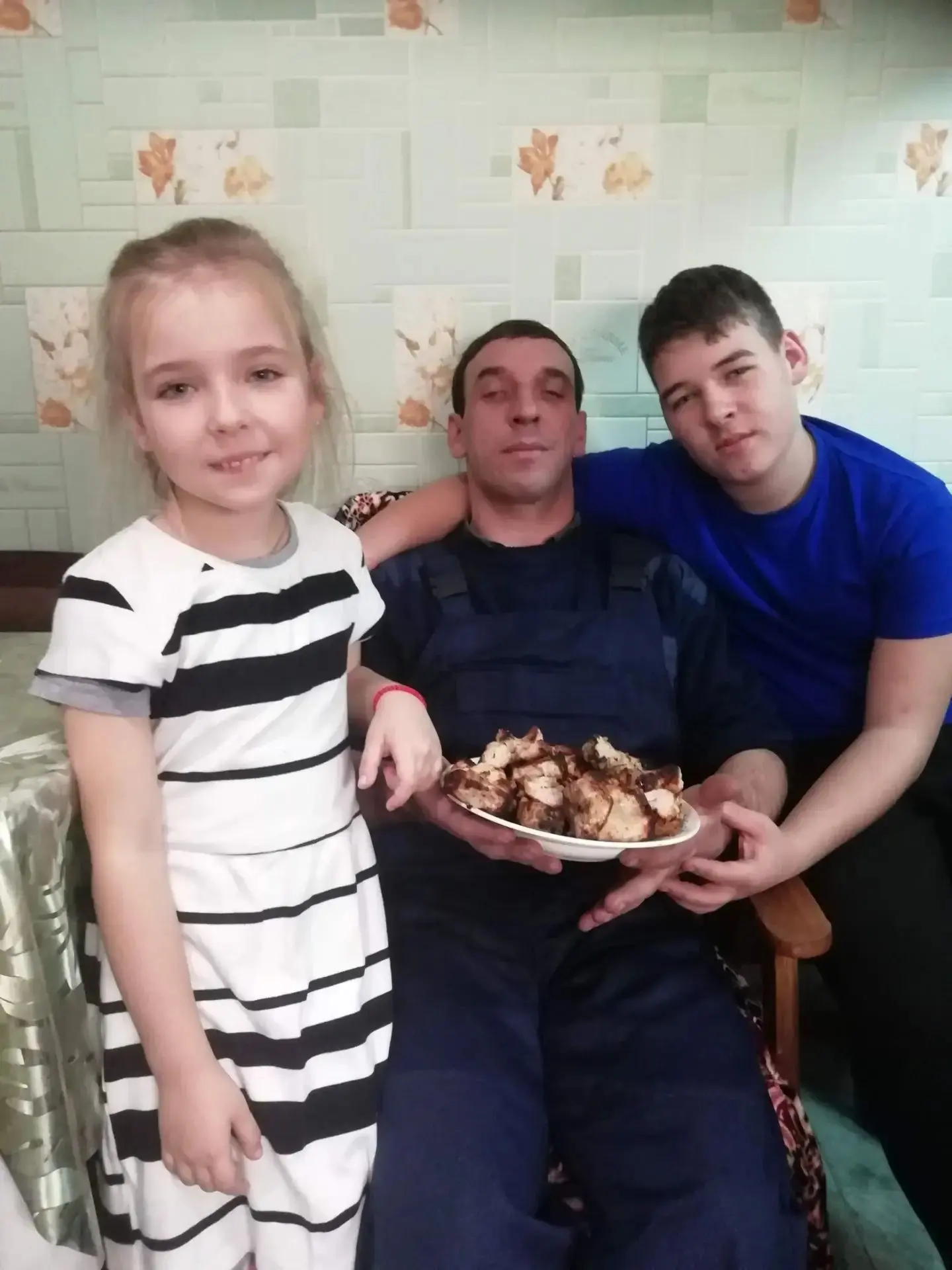 Чернова София присоединяется к онлайн флешмобу «Спасибо, папа» ❤️