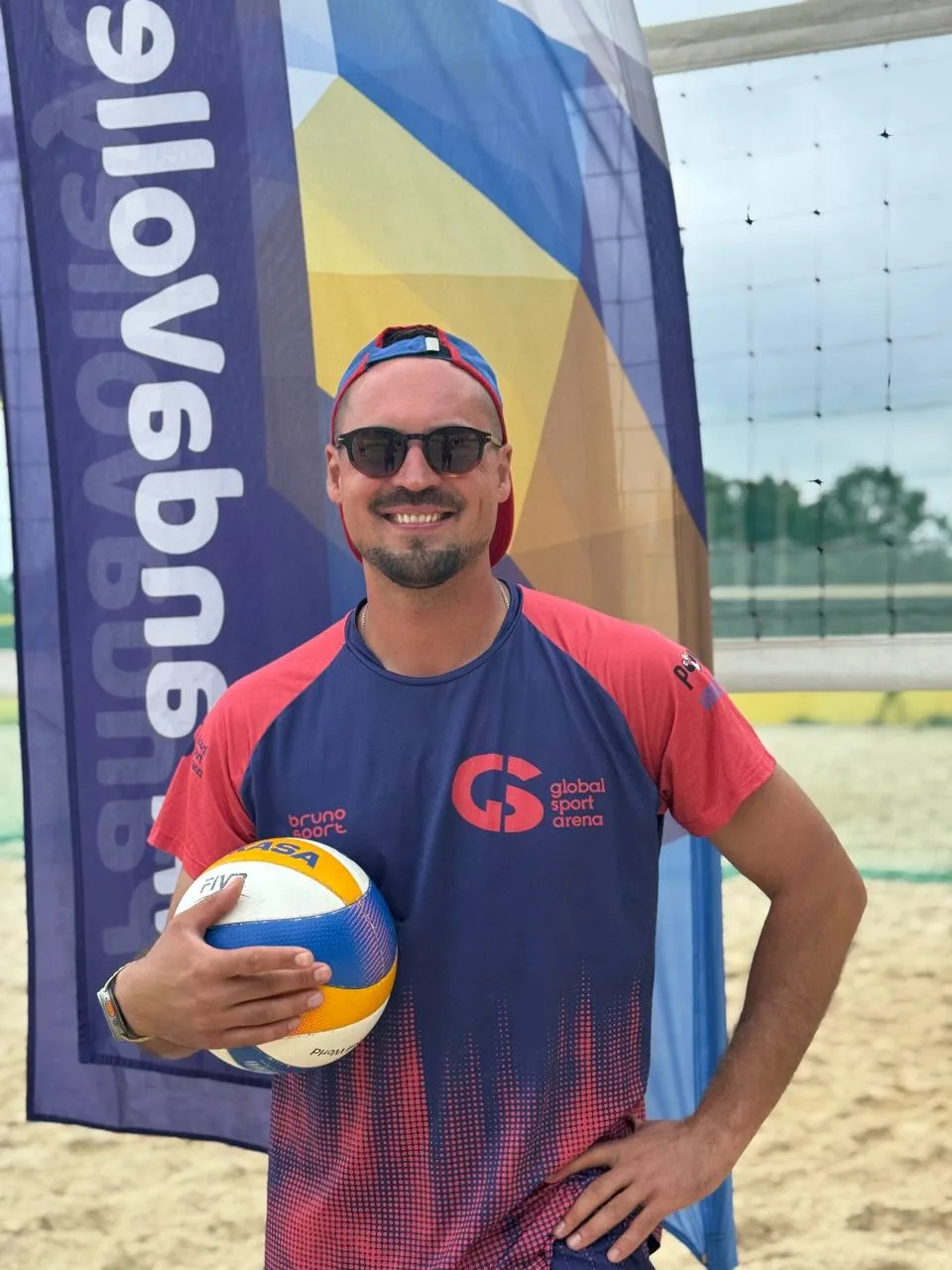 Друзья, приглашаем на тренировку по пляжному волейболу🏐 в ПЦ Пандаволлей🐼