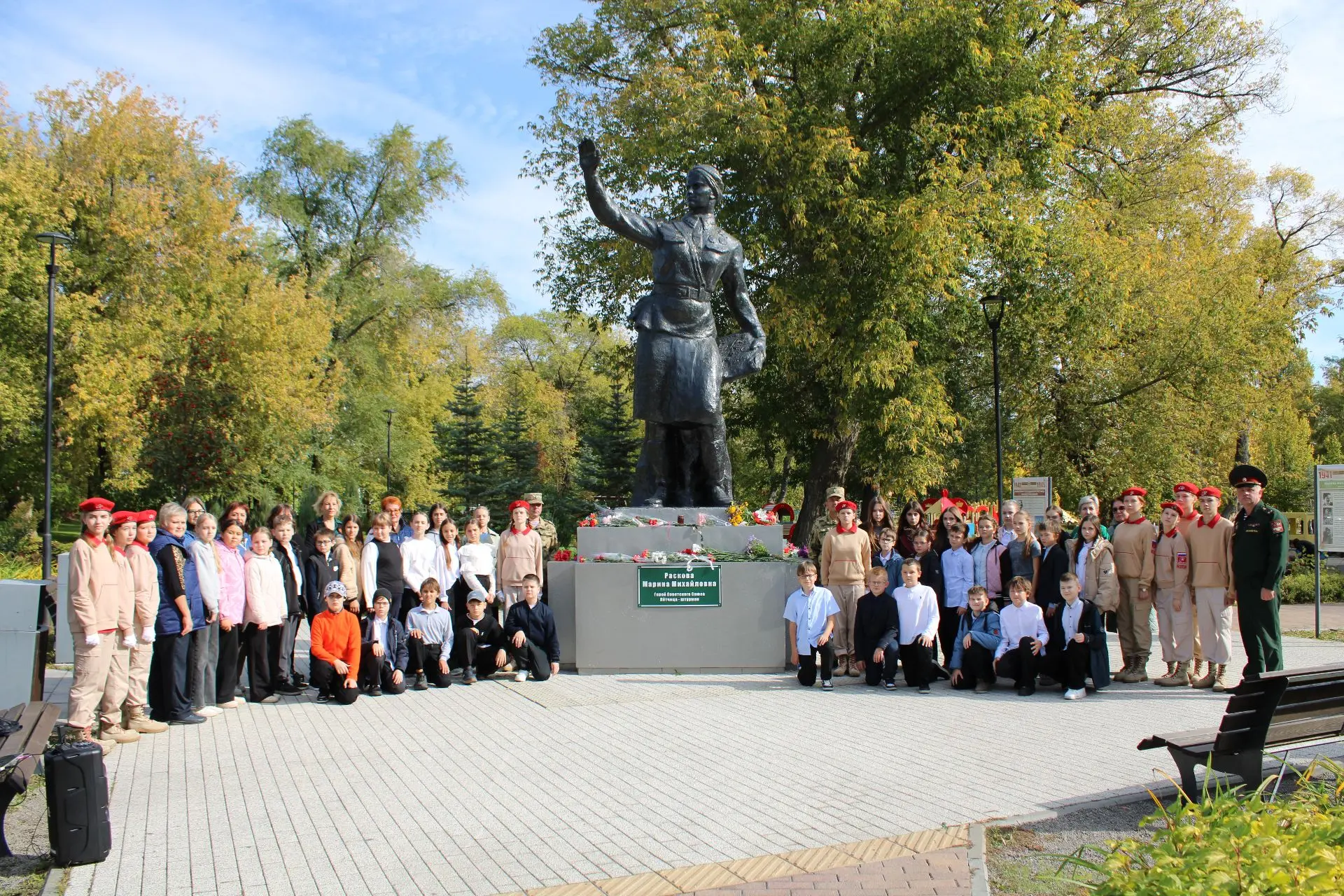 🇷🇺🇷🇺🇷🇺В Саратове прошла Вахта памяти, посвящённая женским авиационным полкам Мари...