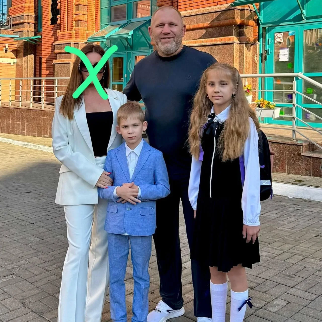 Сергей Харитонов публично заявил о разводе с женой, опубликовав в своих соцсетях вот та...