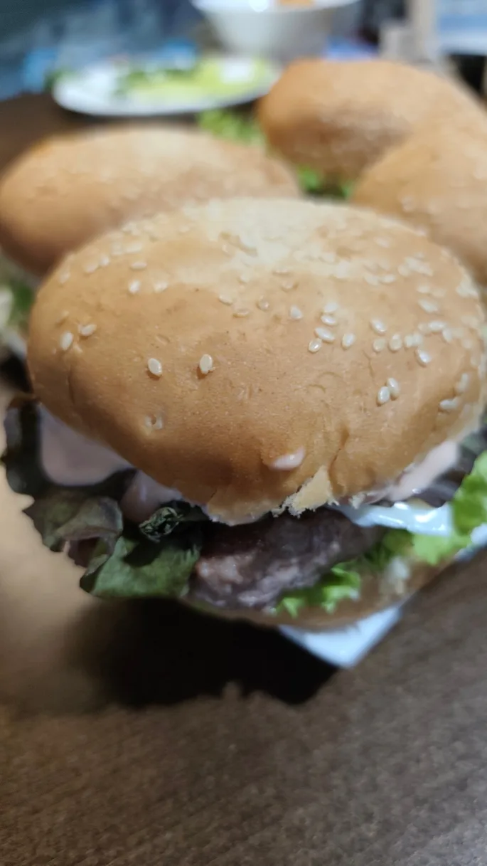 ЭТОТ БУРГЕР 🍔 С КУРИНОЙ КОТЛЕТОЙ ОЧЕНЬ ПОНРАВИЛСЯ ДЕТЯМ, ПРОСЯТ ДОБАВКИ