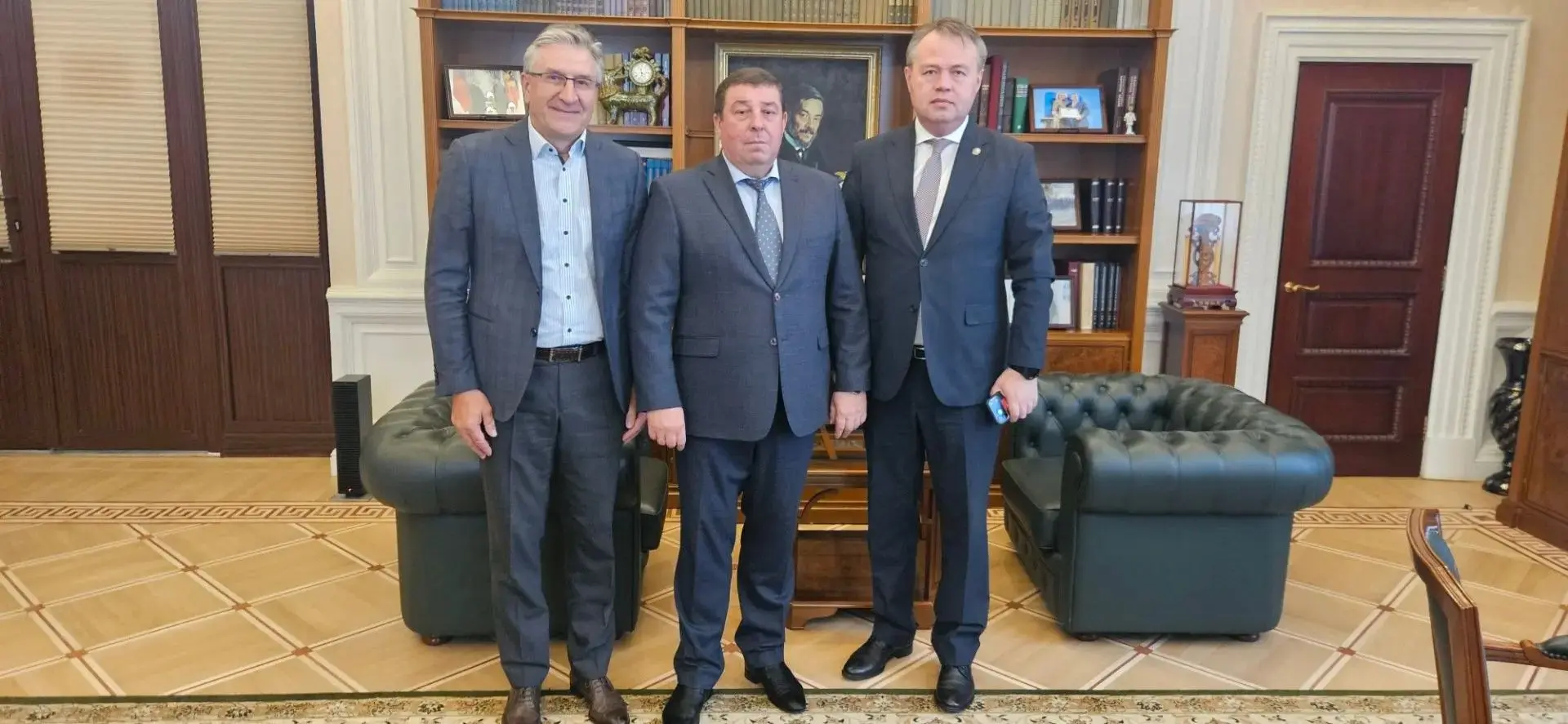 Сегодня вместе с министром здравоохранения Республики Татарстан Альмиром Рашидовичем Аб...