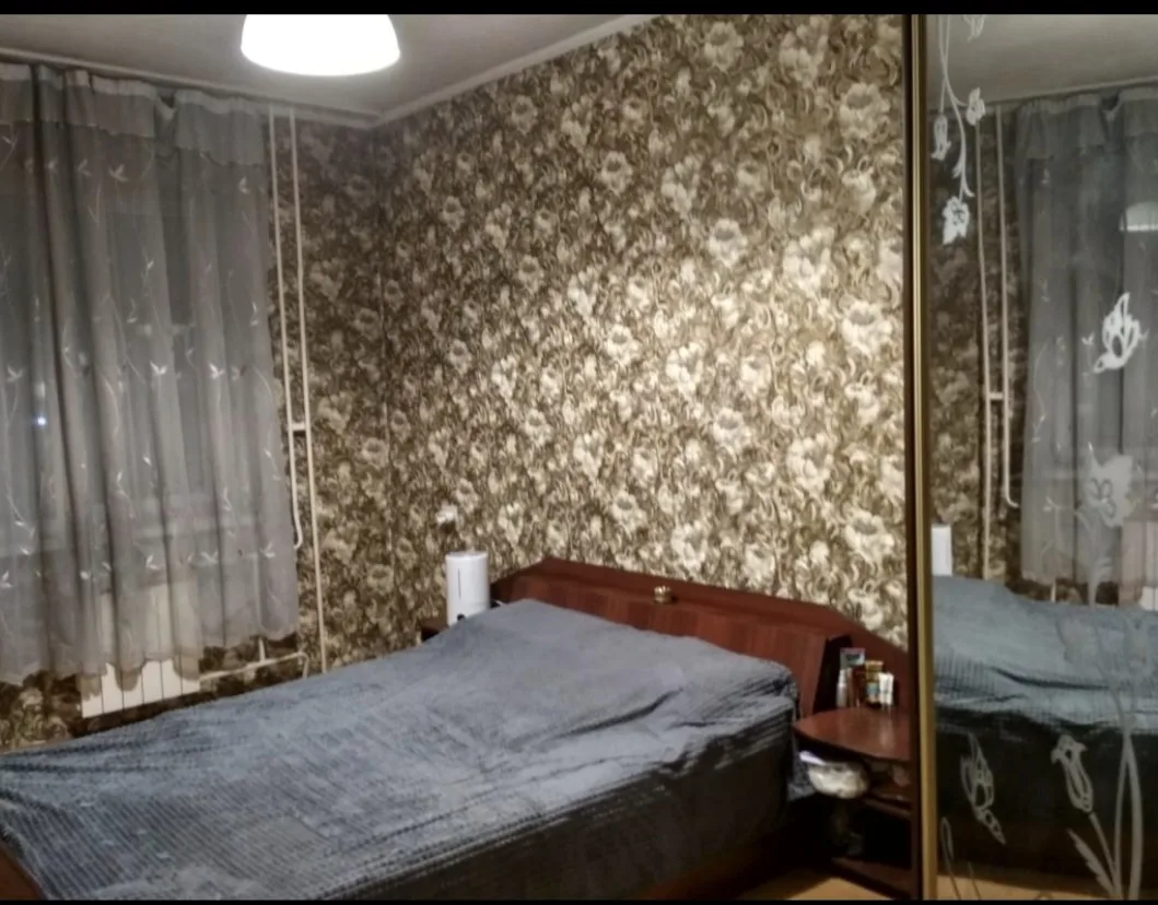 Сдам 2х-комн.квартиру на долгий срок, порядочной , платежеспособной, не пьющей семье. Р...