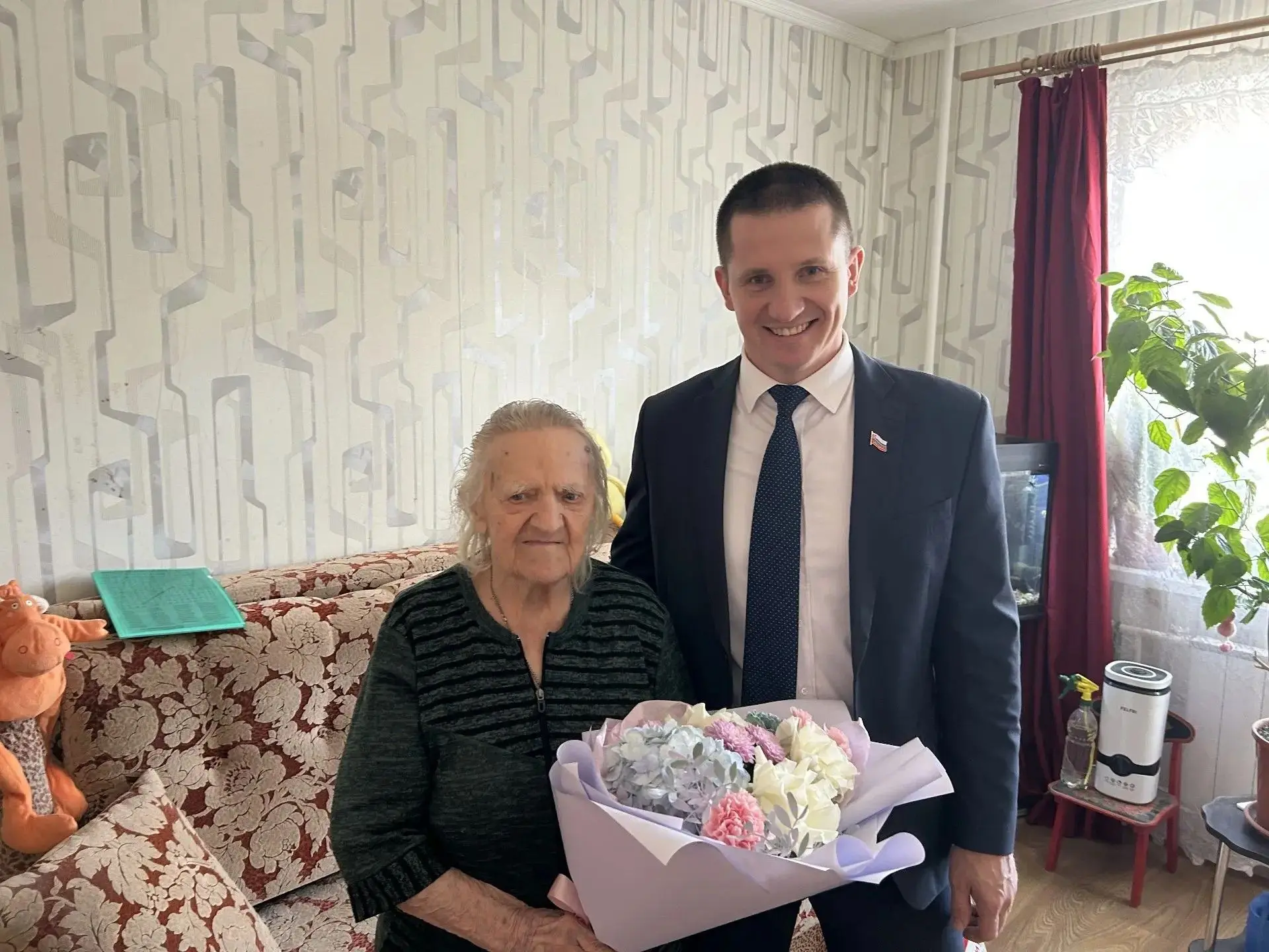 🌷 103 года — это целая эпоха!
