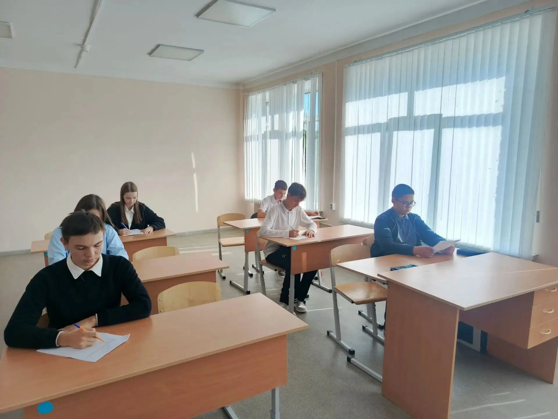 В соответствии с графиком проведения школьного этапа предметных олимпиад, 12 октября 20...
