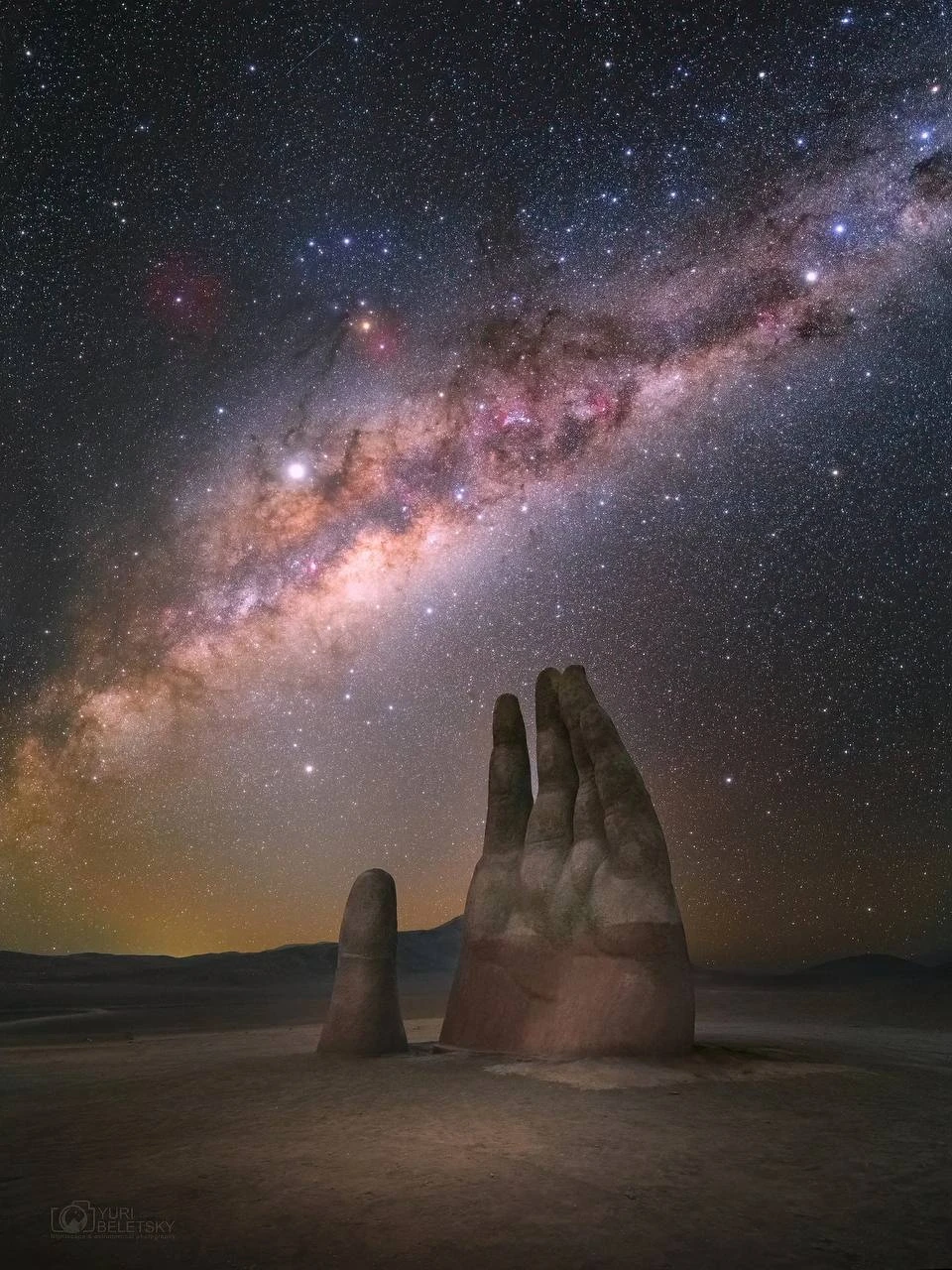 Космический гигантизм: Млечный Путь над Атакамой  🌌