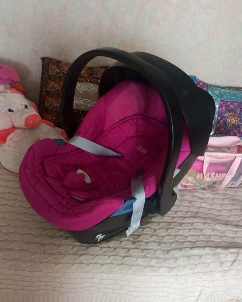 Продам коляску mamas and papas, 3 в 1, люлька, прогулка, автокресло с адаптером для кол...