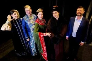 Солнце русской поэзии без бронзового загара: Александр Сергеевич лично заглянет в театр...