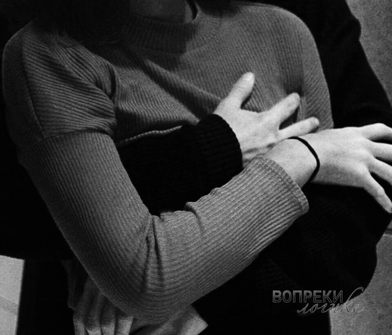 Не скупитесь на слова, шаги, поцелуи и тёплые объятия. Ведь "Сегодня" проходит очень бы...