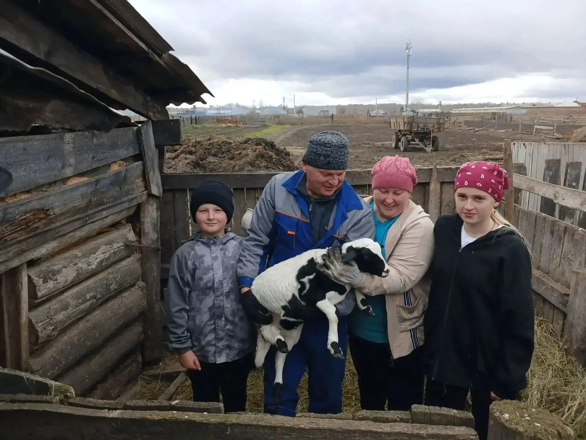 Завершился приём заявок от многодетных семей на оказание финансовой помощи на развитие ...