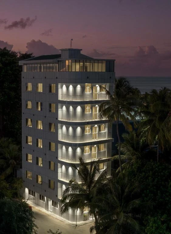 🏠 Nest by hawks hotels 2⭐️