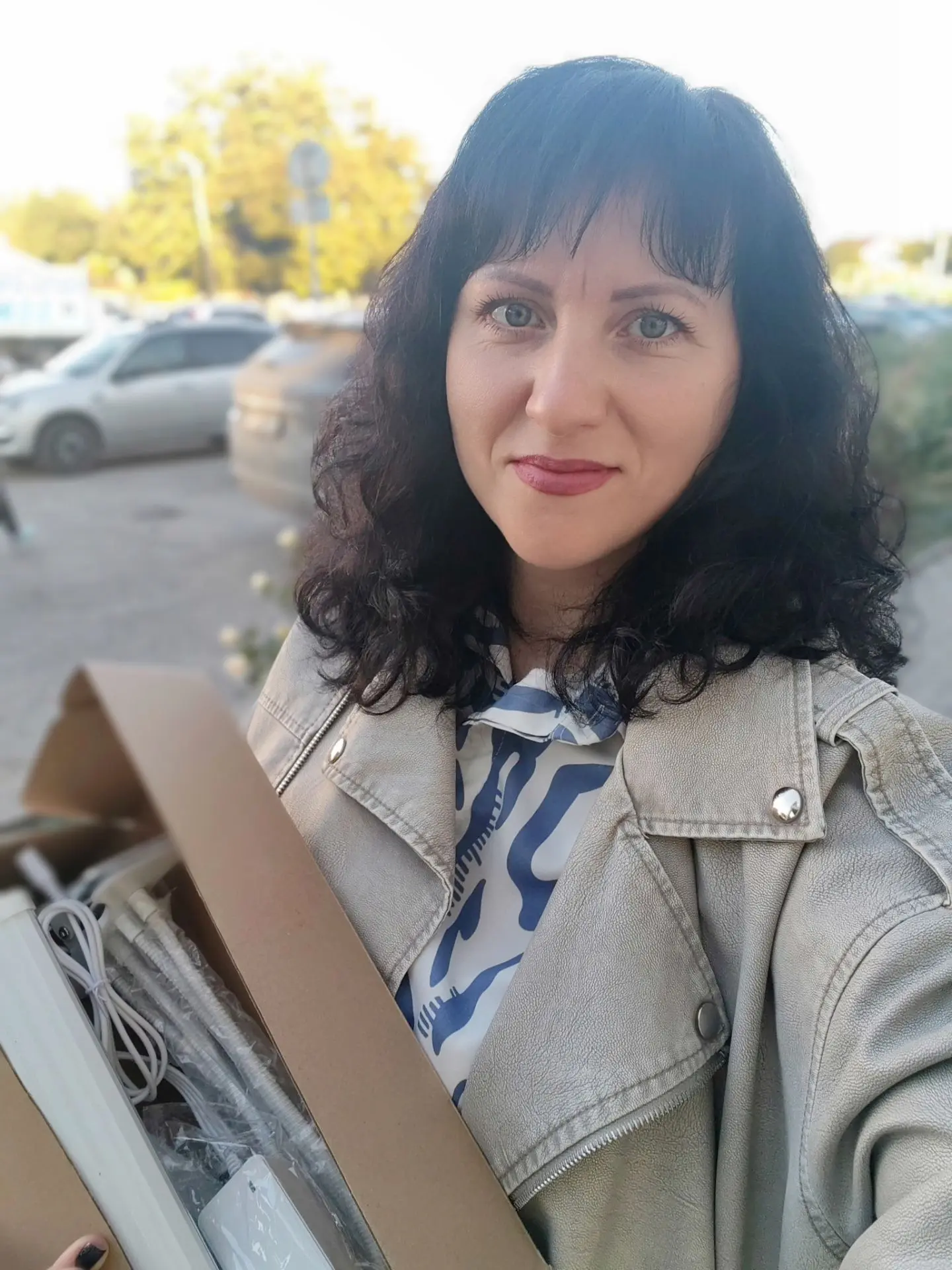 Как мало нам цветанутым нужно для счастья, всего лишь обновки для наших растений 😊