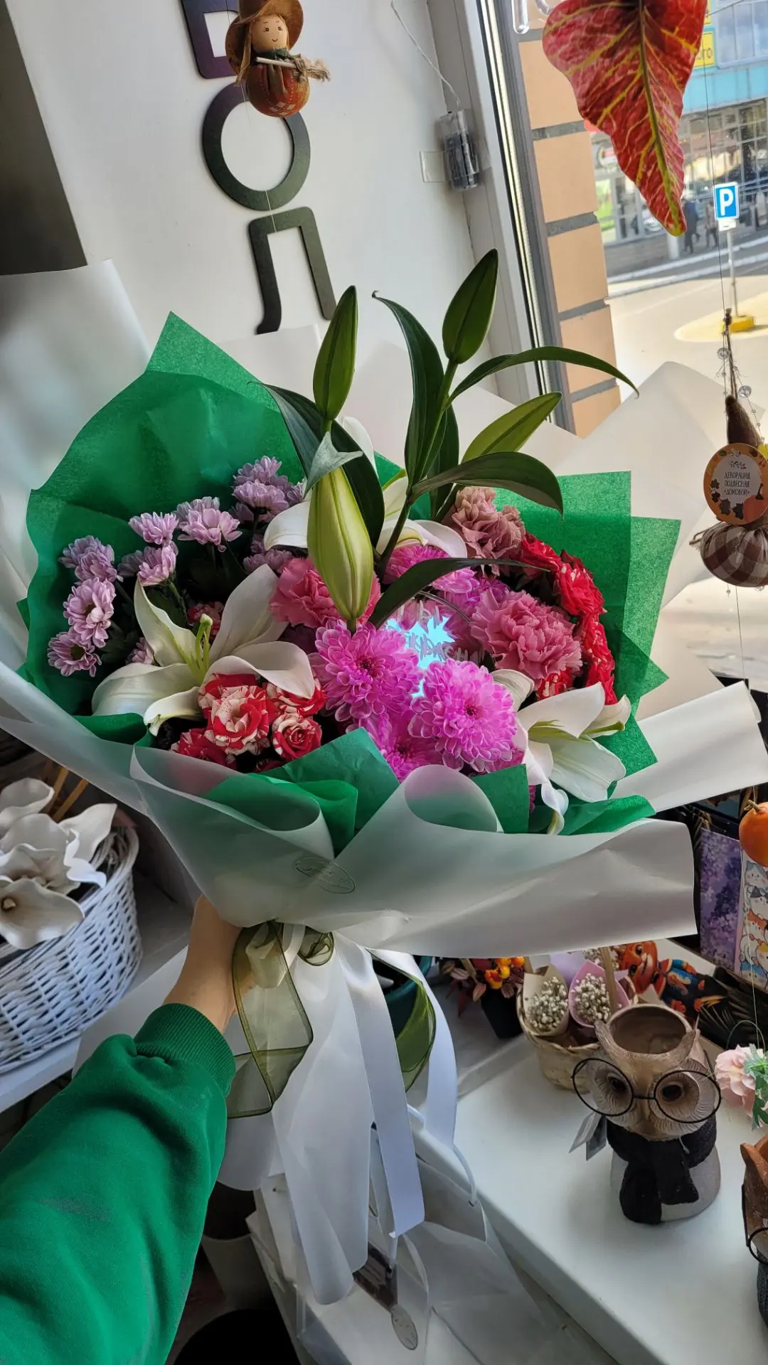 Букет с лилией и прекрасным зеркалом  💐