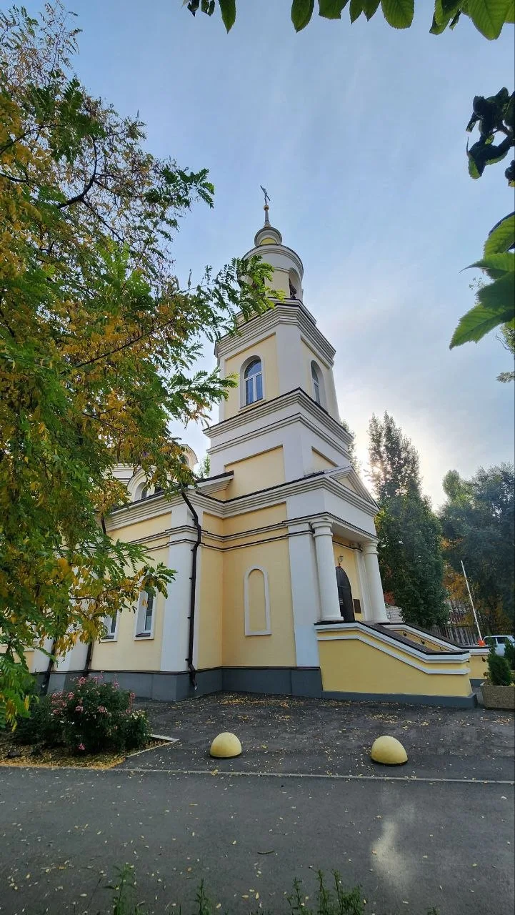 С Праздником Покрова Божией Матери💐 Помолились за всех, о ком вы просили😊